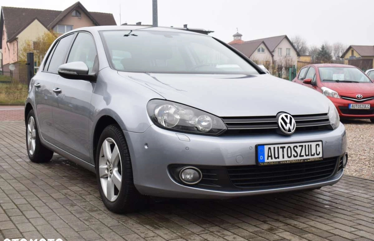 Volkswagen Golf cena 29900 przebieg: 157250, rok produkcji 2010 z Poniatowa małe 29
